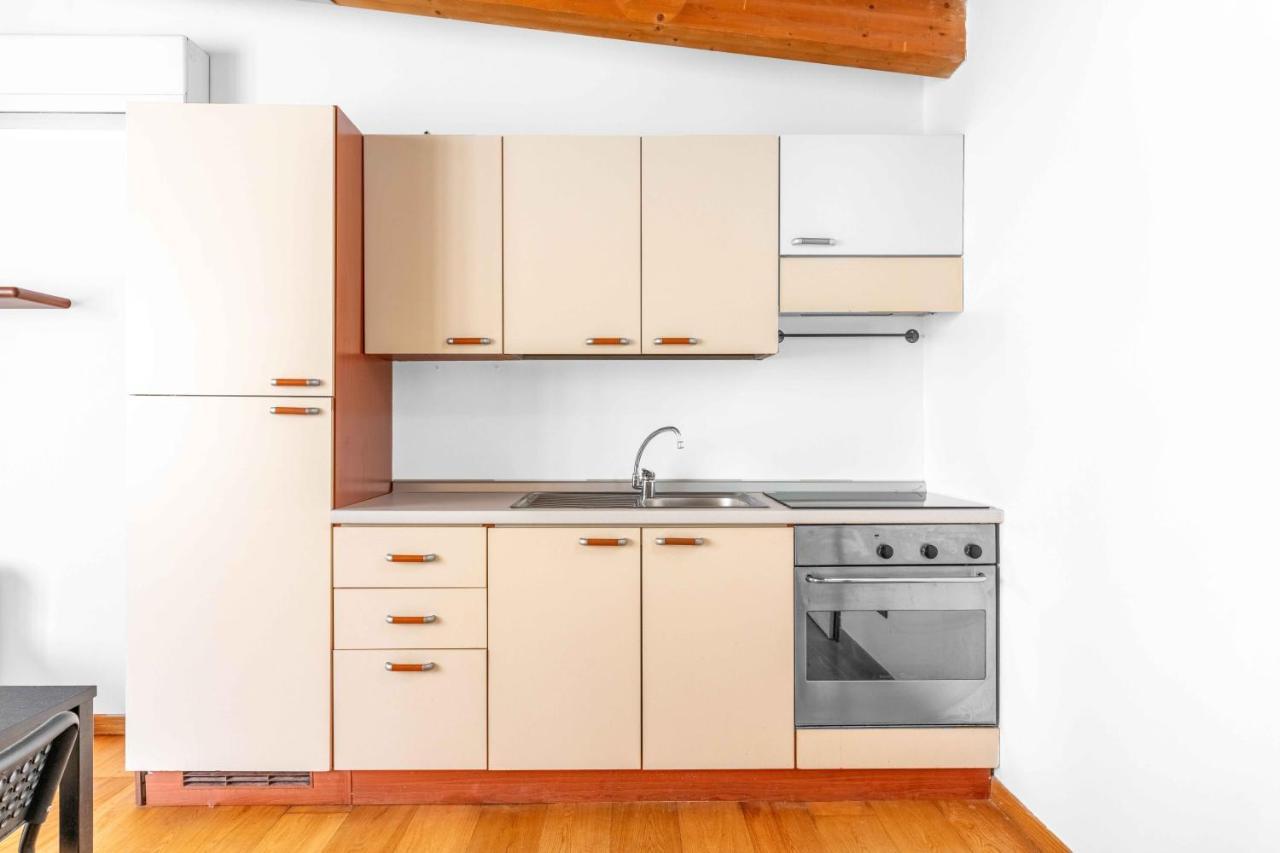 Mo37 Loreto- Duomo - Chic Apartment ミラノ エクステリア 写真