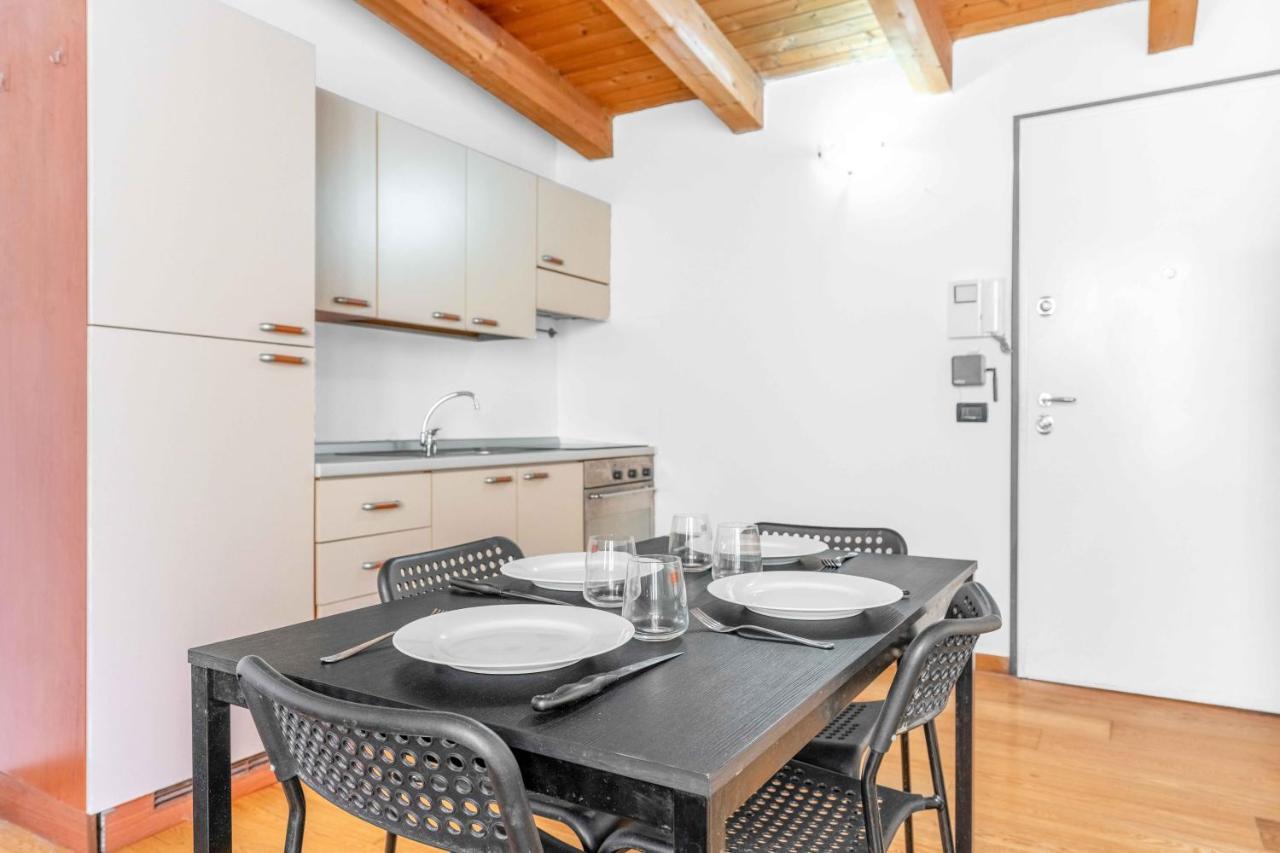 Mo37 Loreto- Duomo - Chic Apartment ミラノ エクステリア 写真