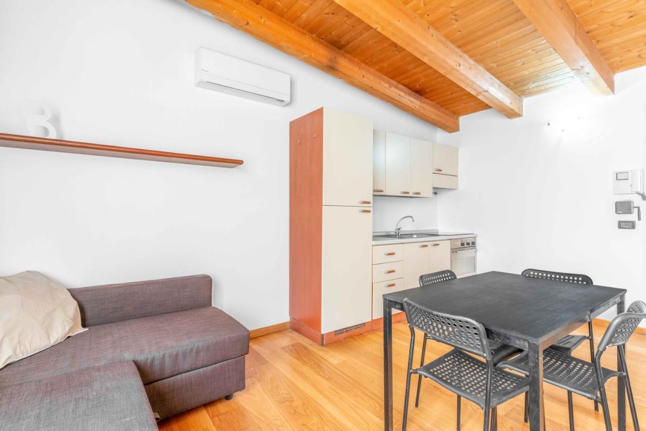 Mo37 Loreto- Duomo - Chic Apartment ミラノ エクステリア 写真