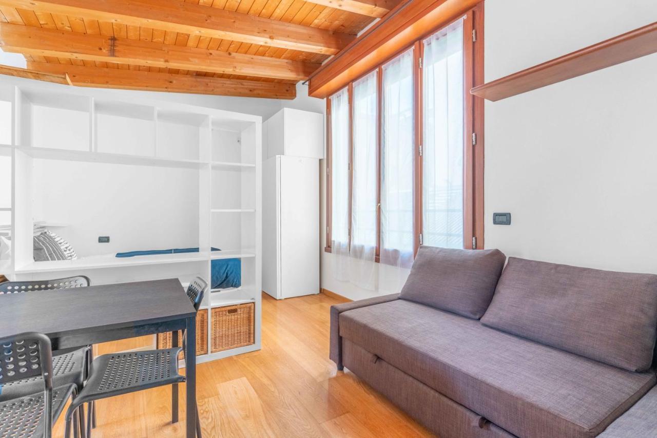 Mo37 Loreto- Duomo - Chic Apartment ミラノ エクステリア 写真